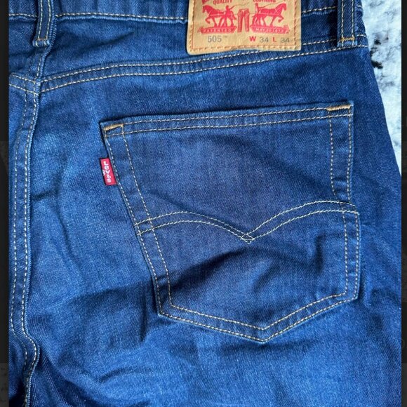 Levi's 505 Jeans - Picture 8 of 10
